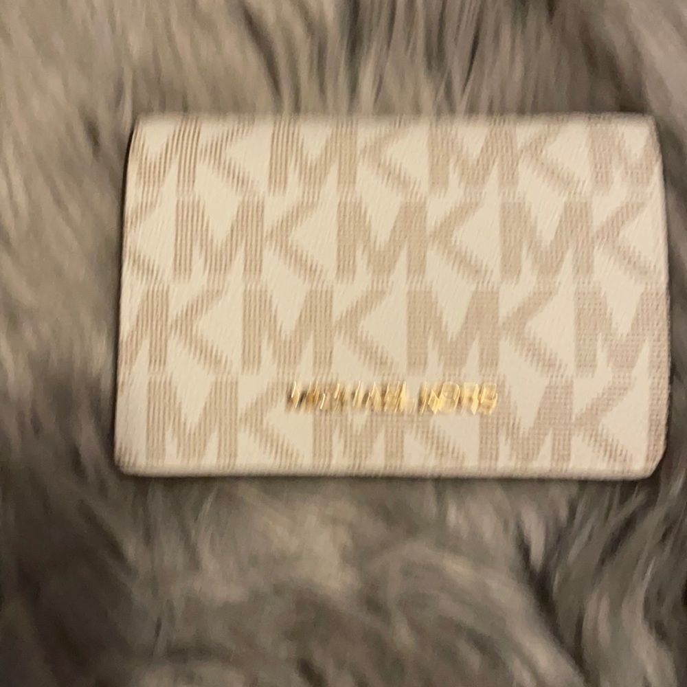 Women’s small wallet
